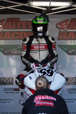 Couple_goals_racing_europe_racetrack_travel