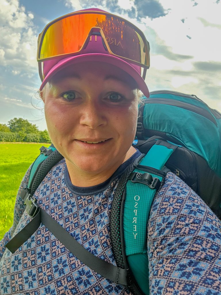 Hiking_backpacking_denmark_øhavsstien_happy_hiker